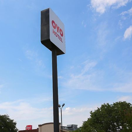 Oyo Hotel Texarkana Trinity Ar Hwy I-30 Luaran gambar